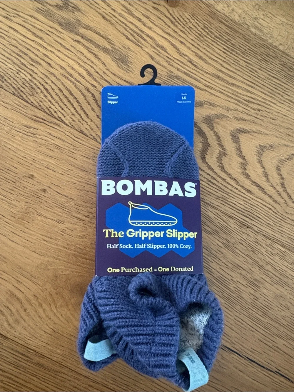 Brand new, Bombas The Gripper Slipper in Blue, size Youth 1-5